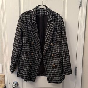 Black and White Houndstooth Blazer